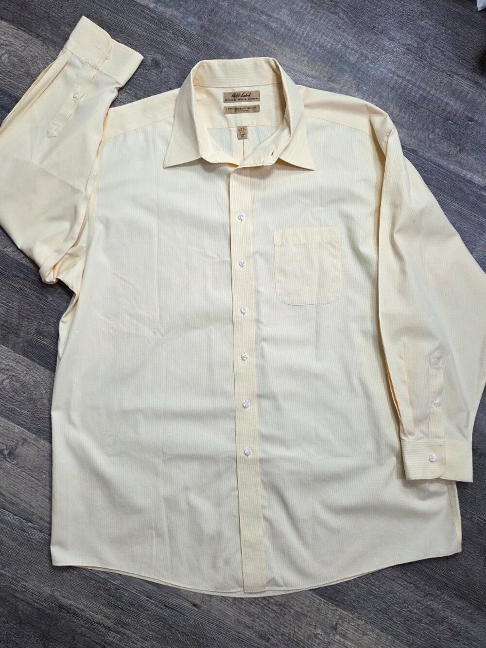 Long Sleeve Dress Shirt Button Front Light Yellow Sz 17.5/34 Roundtree & Yorke
